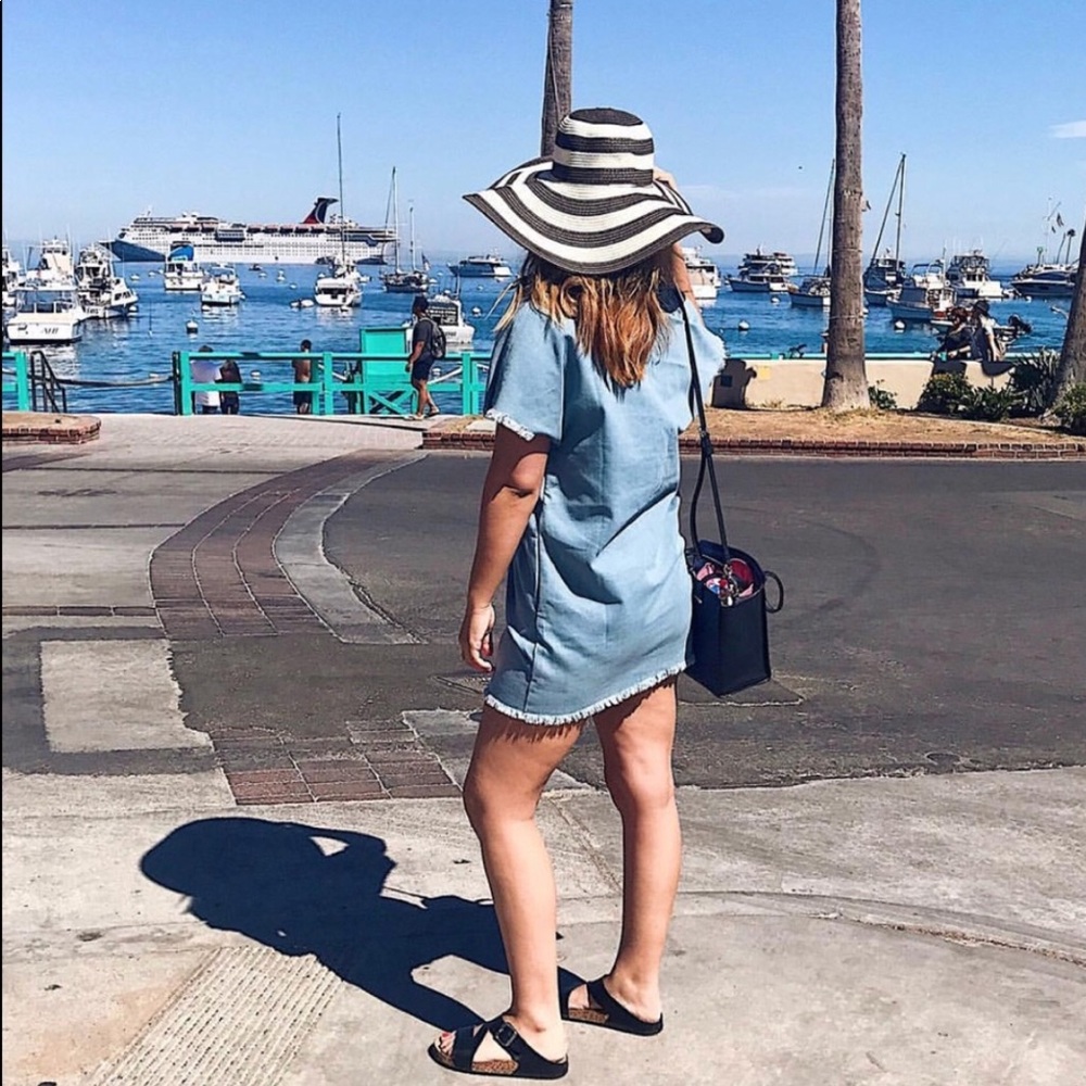 Light Denim Laced Dress - Picture 2 of 8